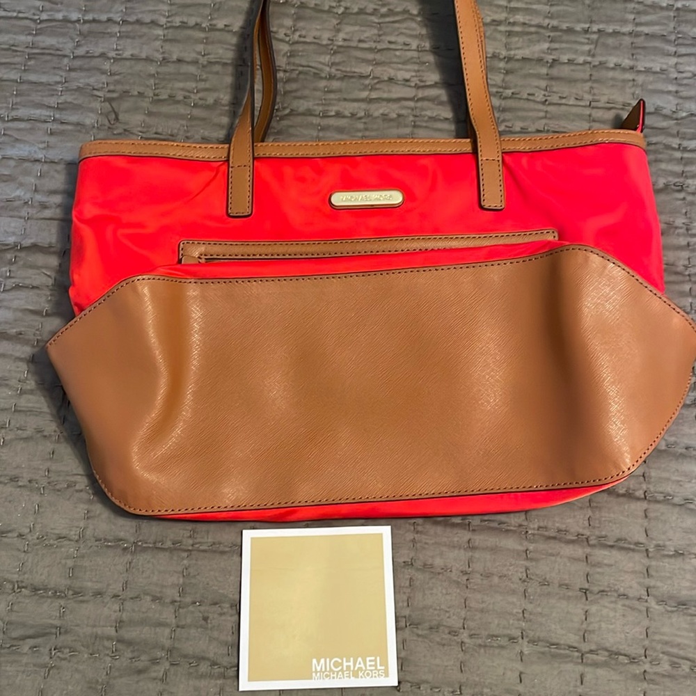 Michael Kors tote - Picture 4 of 4